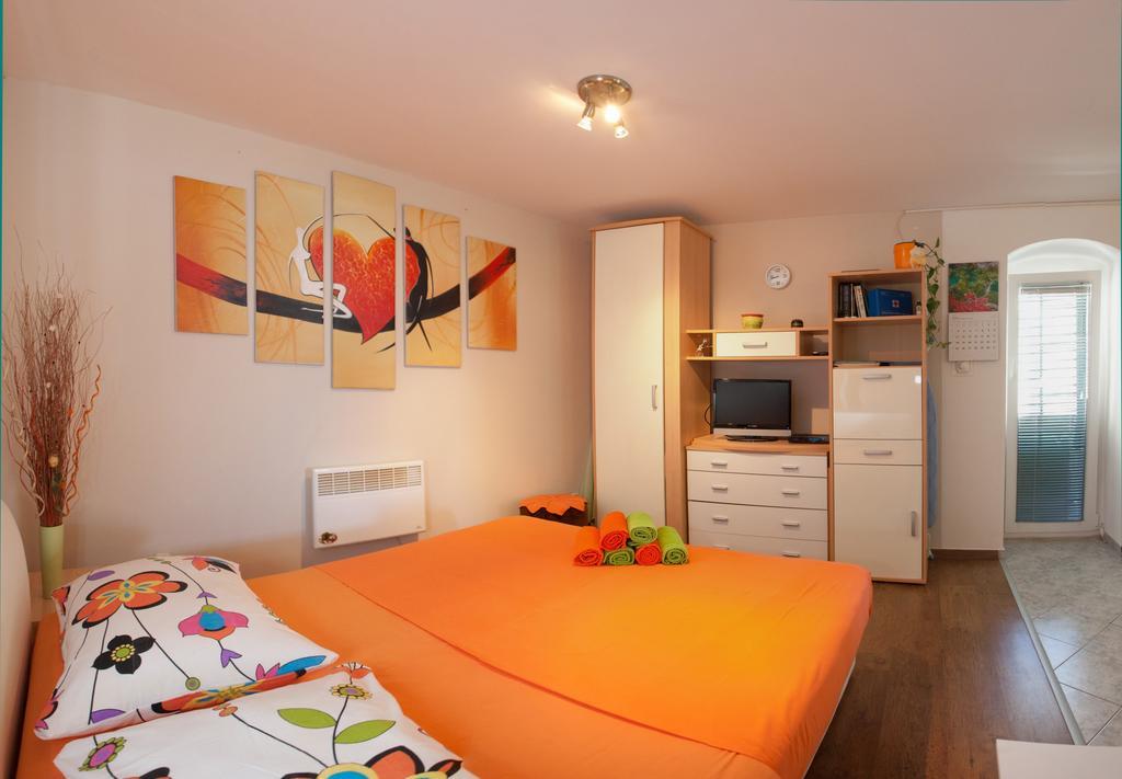 Paradise Apartment With Big Sunny Terrace In The Old Town, Few Meters From The Sea & Riva Promenade سبليت الغرفة الصورة