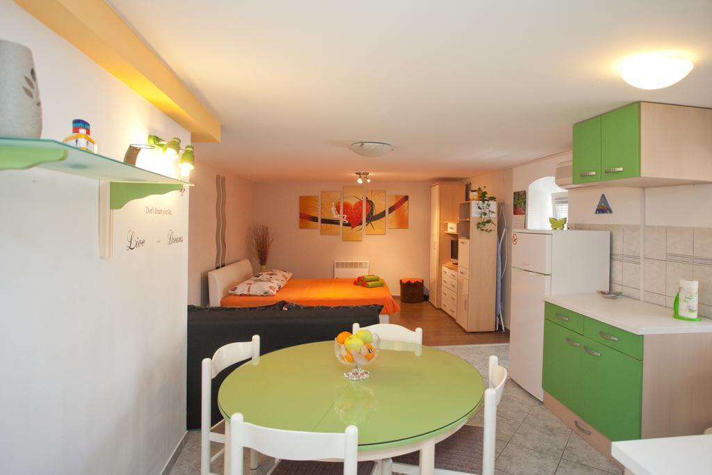 Paradise Apartment With Big Sunny Terrace In The Old Town, Few Meters From The Sea & Riva Promenade سبليت الغرفة الصورة