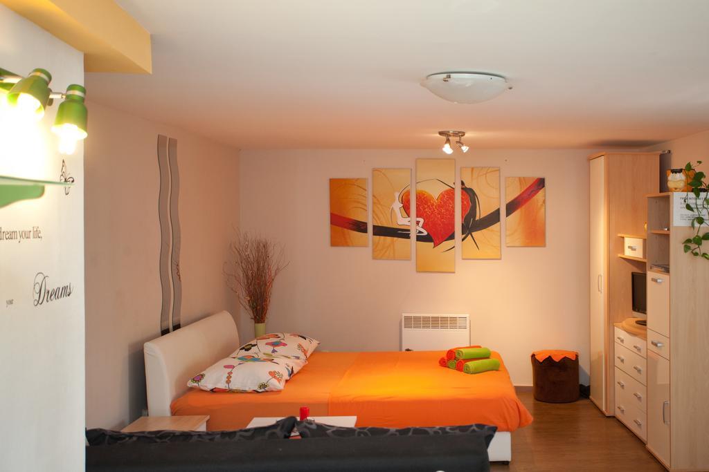 Paradise Apartment With Big Sunny Terrace In The Old Town, Few Meters From The Sea & Riva Promenade سبليت الغرفة الصورة